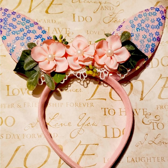 Handmade Bunny ears headband - Picture 1 of 6